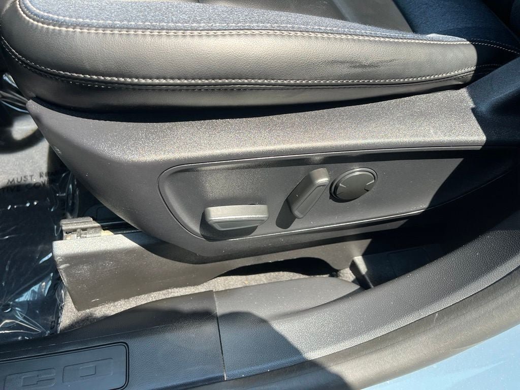 Certified 2025 Ford Bronco Sport Outer Banks w/ Outer Banks Tech Package+ AWD/4WD image 39