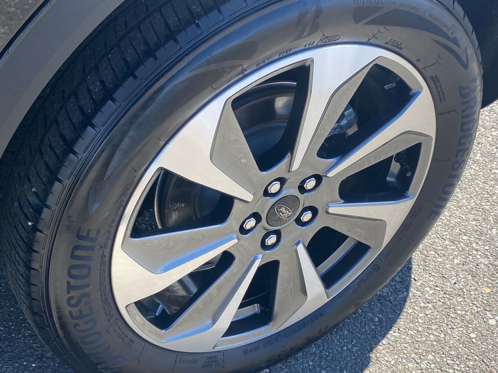 Certified 2023 Ford Escape Platinum w/ Premium Technology Package image 25