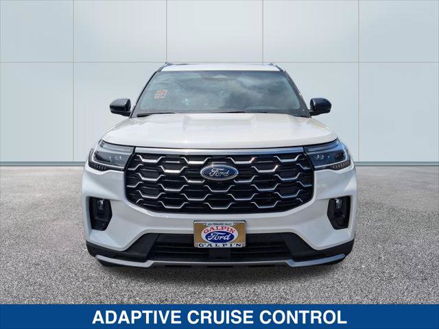 Certified 2025 Ford Explorer Platinum RWD image 7