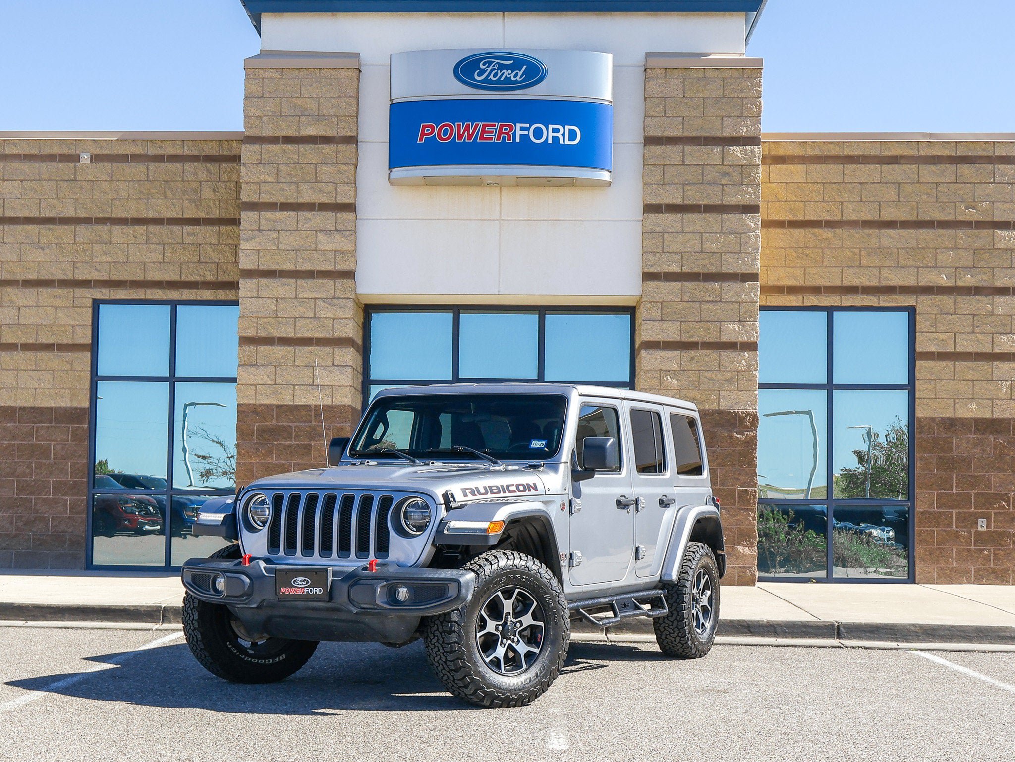 Used 2018 Jeep Wrangler Unlimited Rubicon w/ Safety Group AWD/4WD image 2