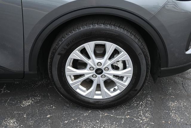 Certified 2023 Ford Escape Active w/ Tech Pack #1 FWD image 18