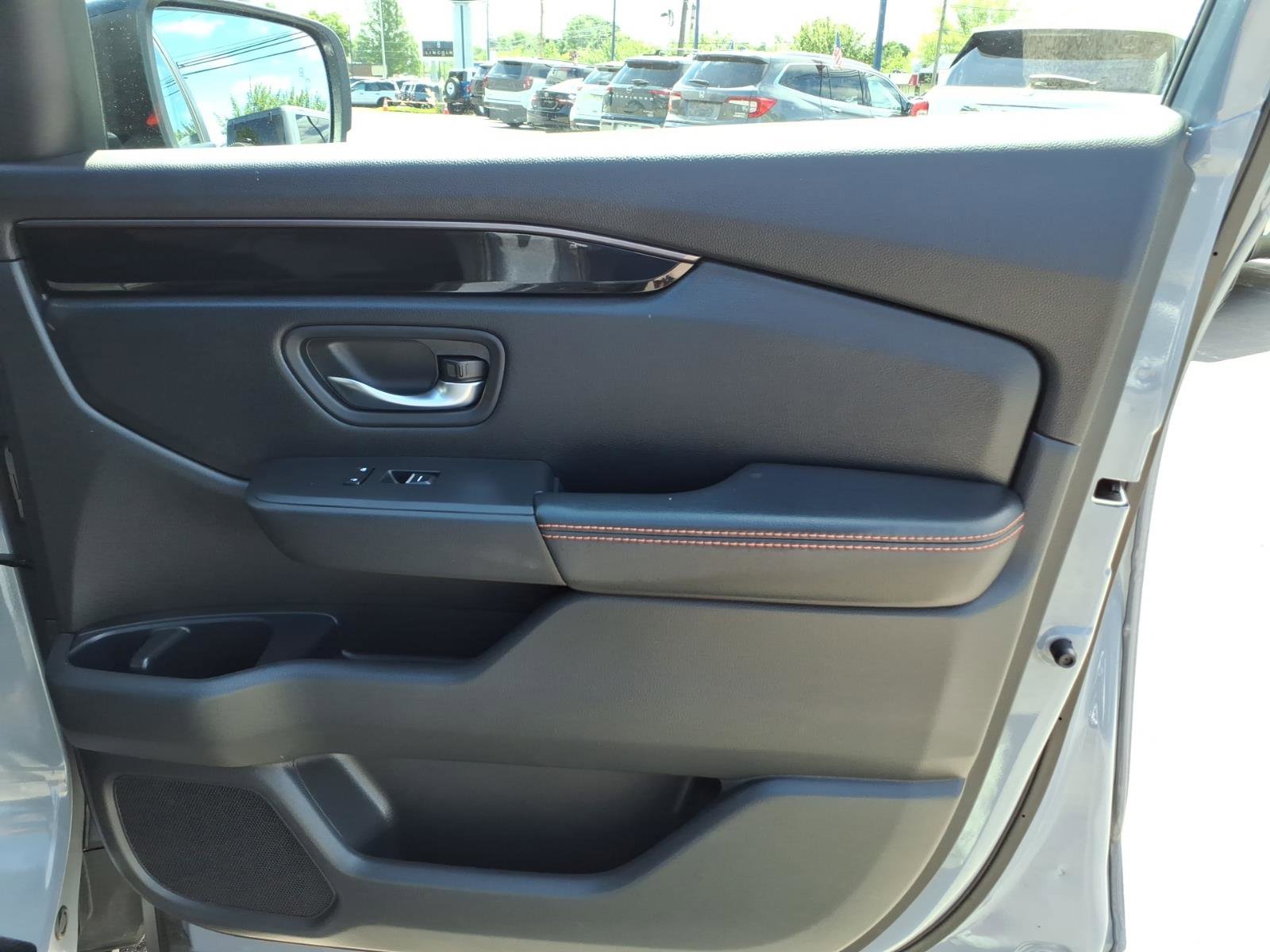 Used 2024 Honda Pilot TrailSport image 12