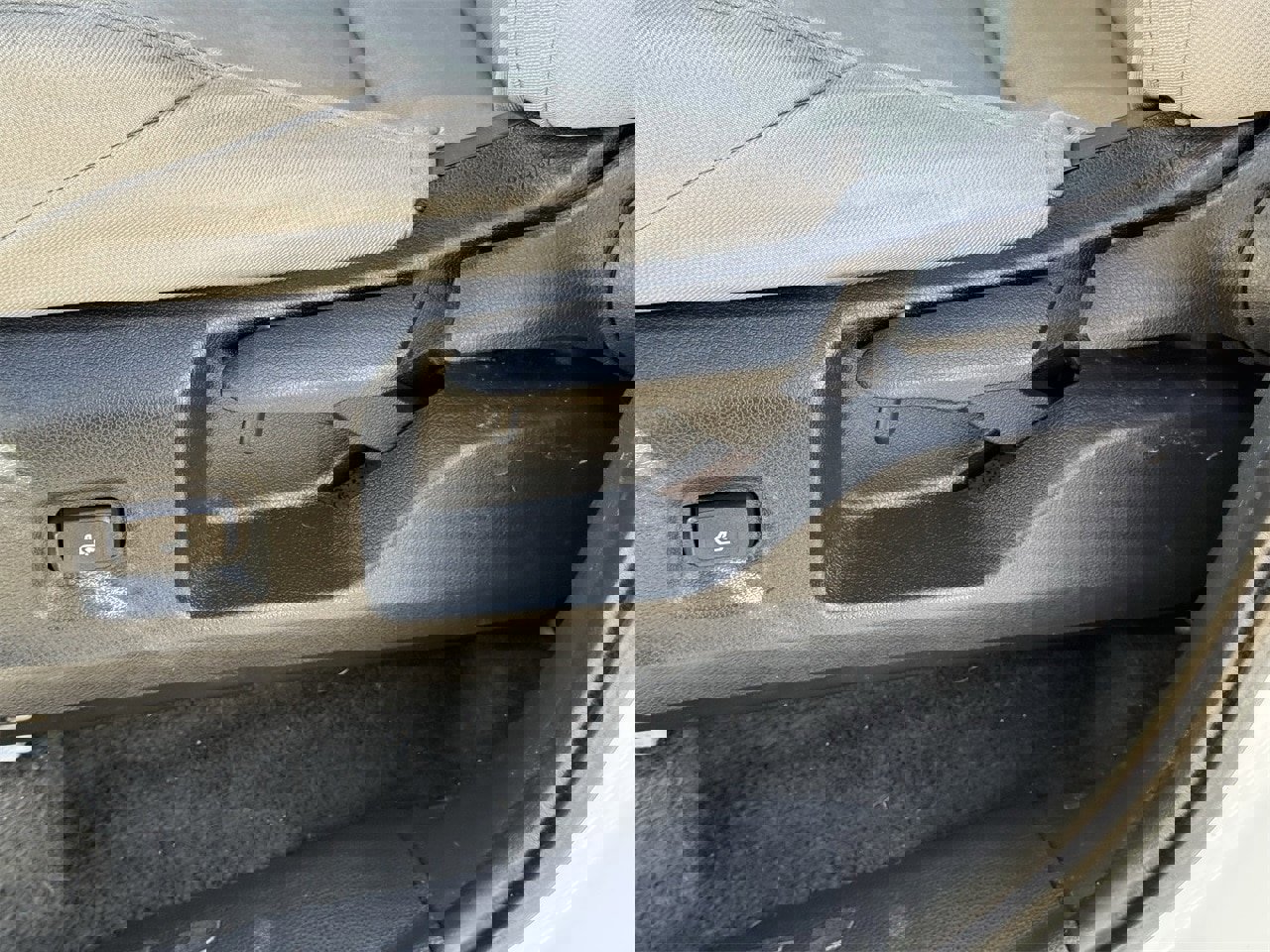 Used 2024 Toyota Tacoma SR5 image 24