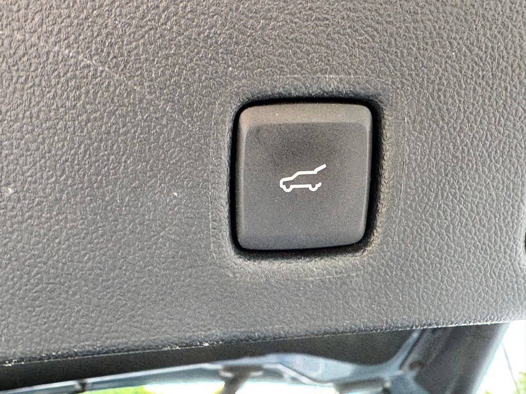 Certified 2023 Ford Escape ST-Line w/ Tech Pack #1 AWD/4WD image 25