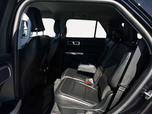 Certified 2023 Ford Explorer XLT w/ Equipment Group 202A image 10