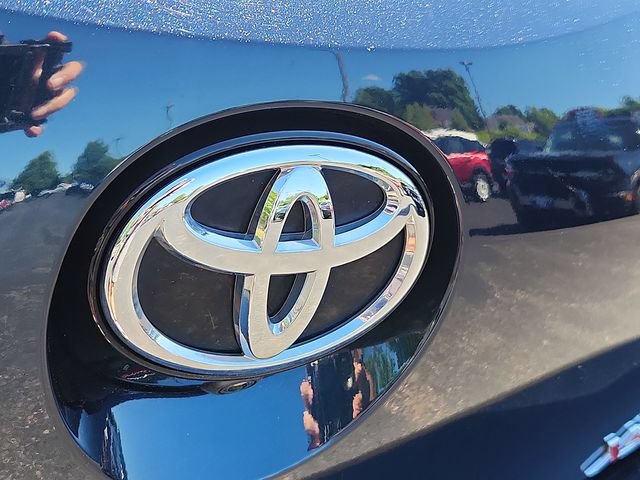 Used 2019 Toyota Corolla XSE w/ Carpet Mat Package FWD image 28