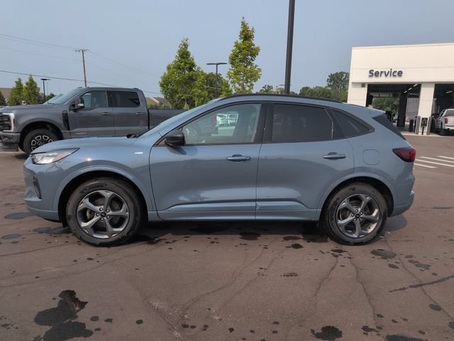 Certified 2024 Ford Escape ST-Line w/ Tech Pack #1 AWD/4WD image 2