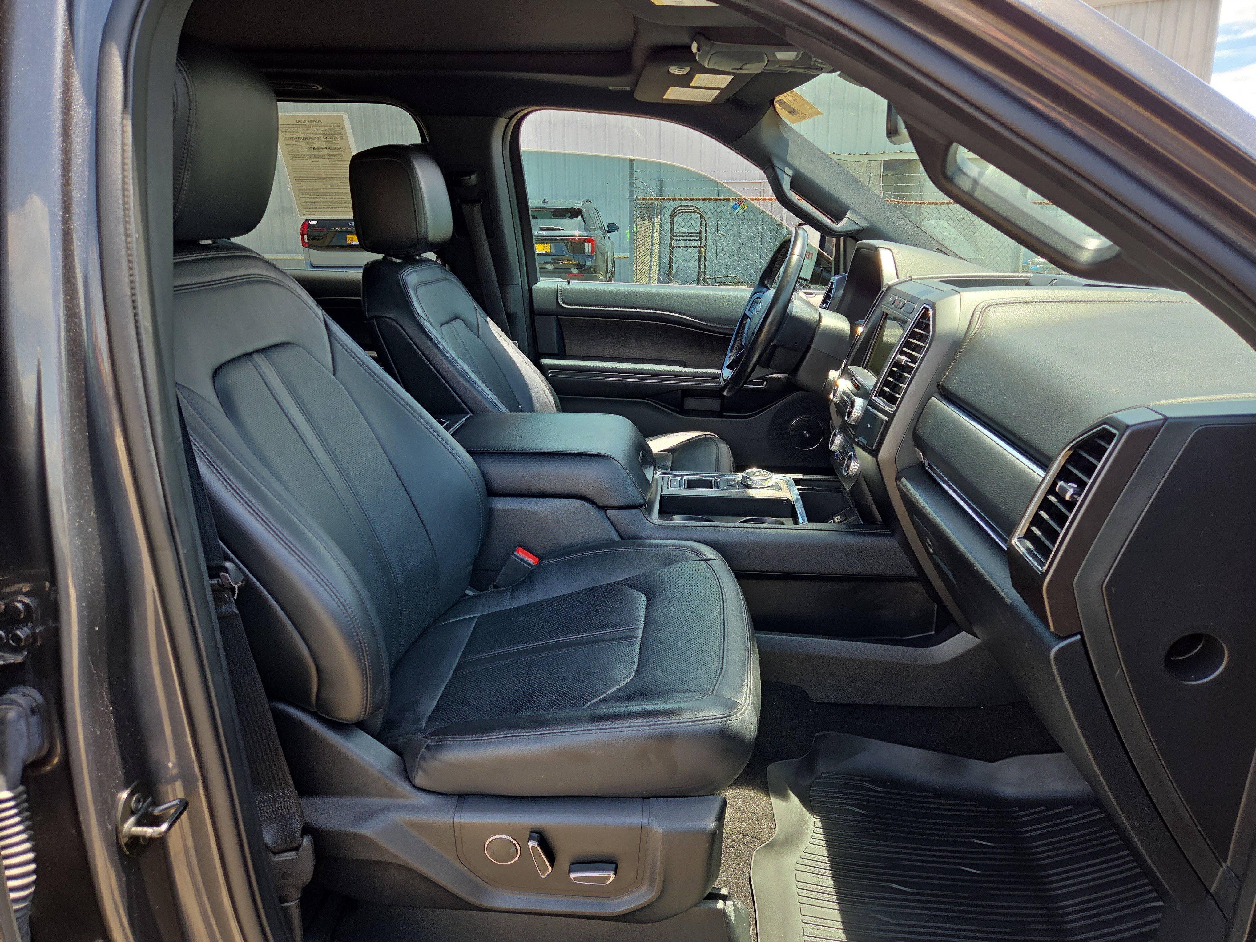 Certified 2018 Ford Expedition Limited w/ Equipment Group 301A RWD image 19