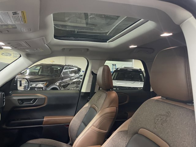 Certified 2025 Ford Bronco Sport Outer Banks w/ Outer Banks Tech Package+ AWD/4WD image 14