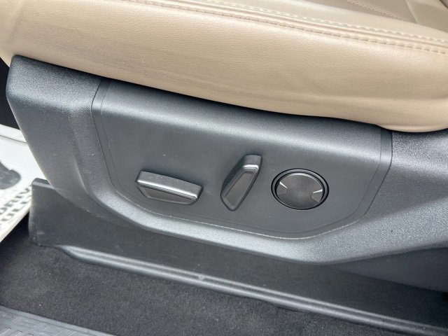 Certified 2024 Ford Expedition Max XLT image 23