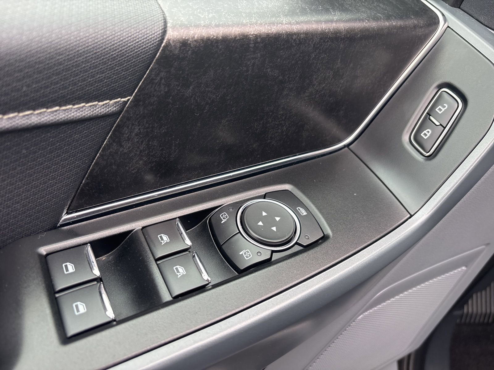 Certified 2022 Ford F150 XLT w/ Equipment Group 302A High image 16