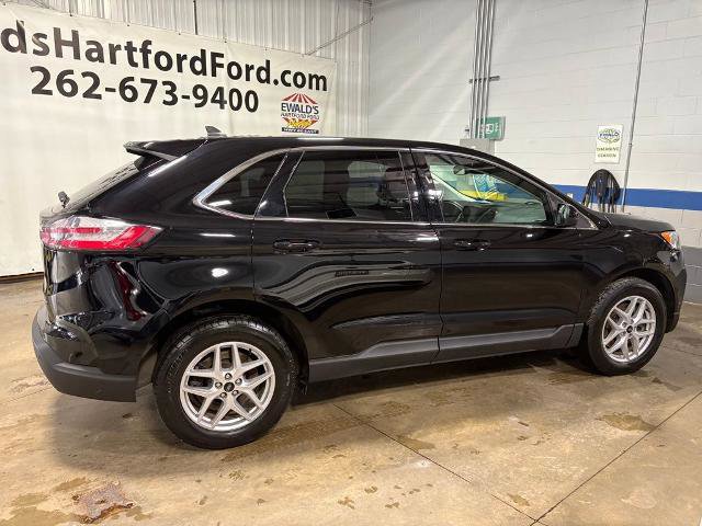 Certified 2024 Ford Edge SEL w/ Convenience Package image 5