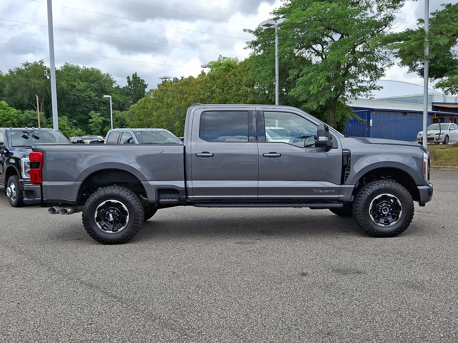 Certified 2026 Ford F250 Lariat w/ Tremor Off-Road Package AWD/4WD image 12