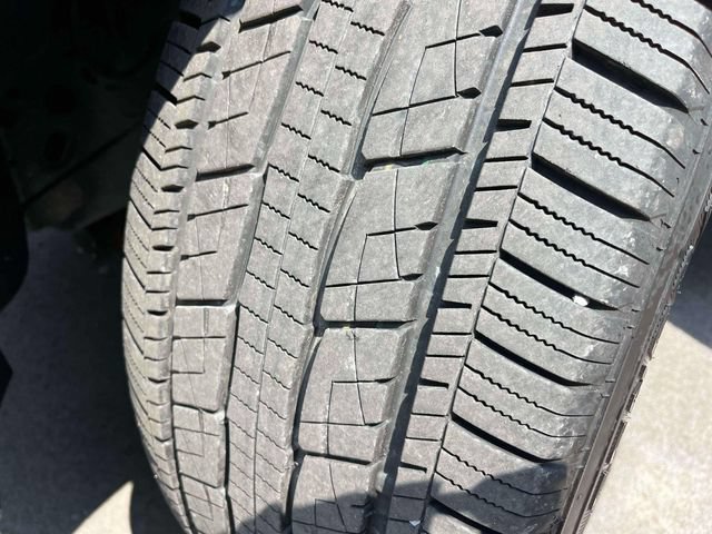 Certified 2024 Ford Expedition Max Platinum AWD/4WD image 12