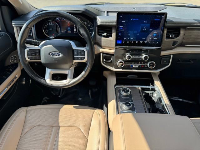 Certified 2024 Ford Expedition Limited image 17
