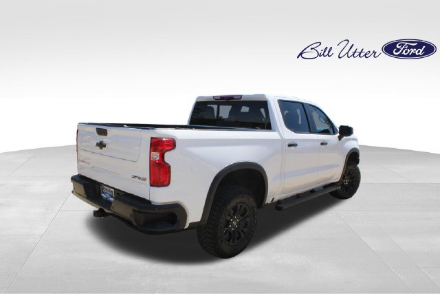 Used 2024 Chevrolet Silverado 1500 ZR2 w/ Technology Package AWD/4WD image 5