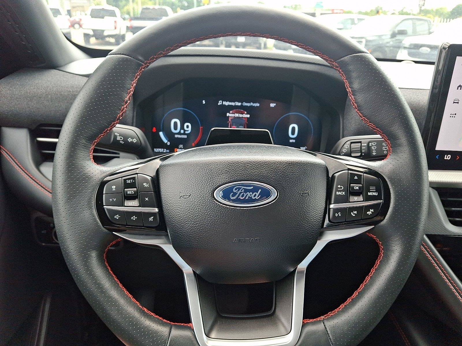 Certified 2025 Ford Explorer ST-Line AWD/4WD image 18
