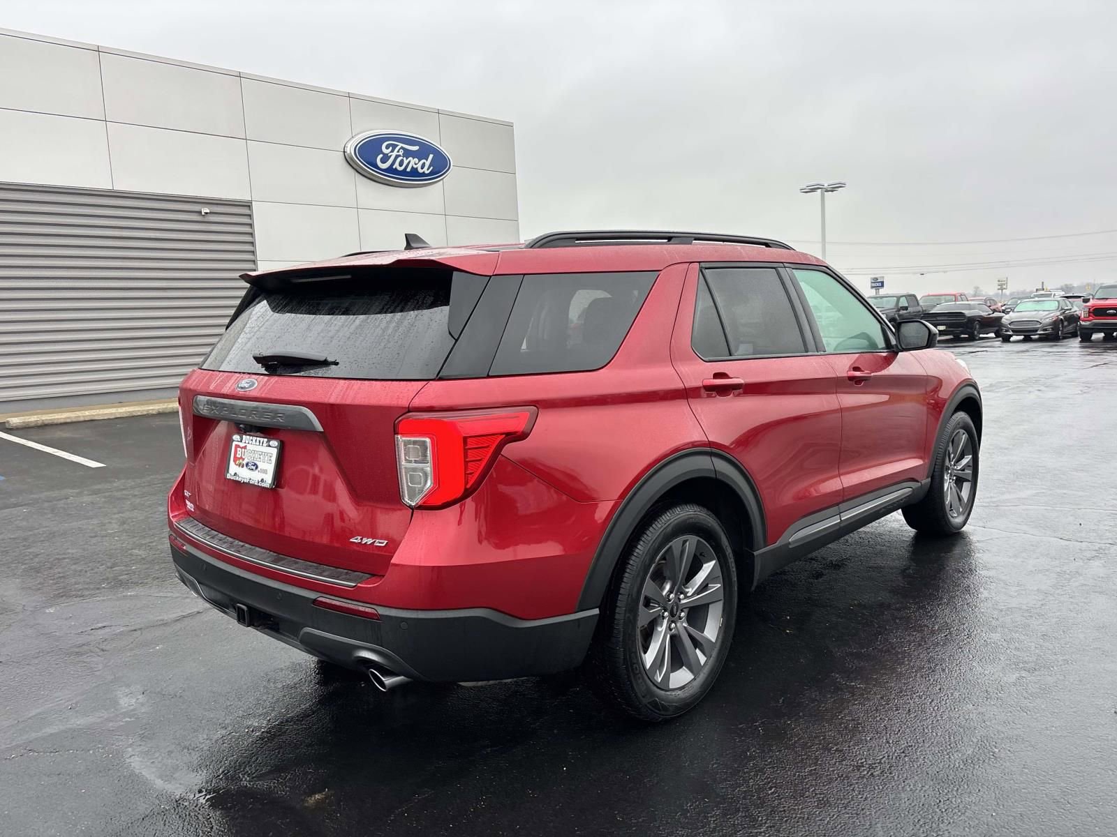 Certified 2022 Ford Explorer XLT w/ Equipment Group 202A image 9