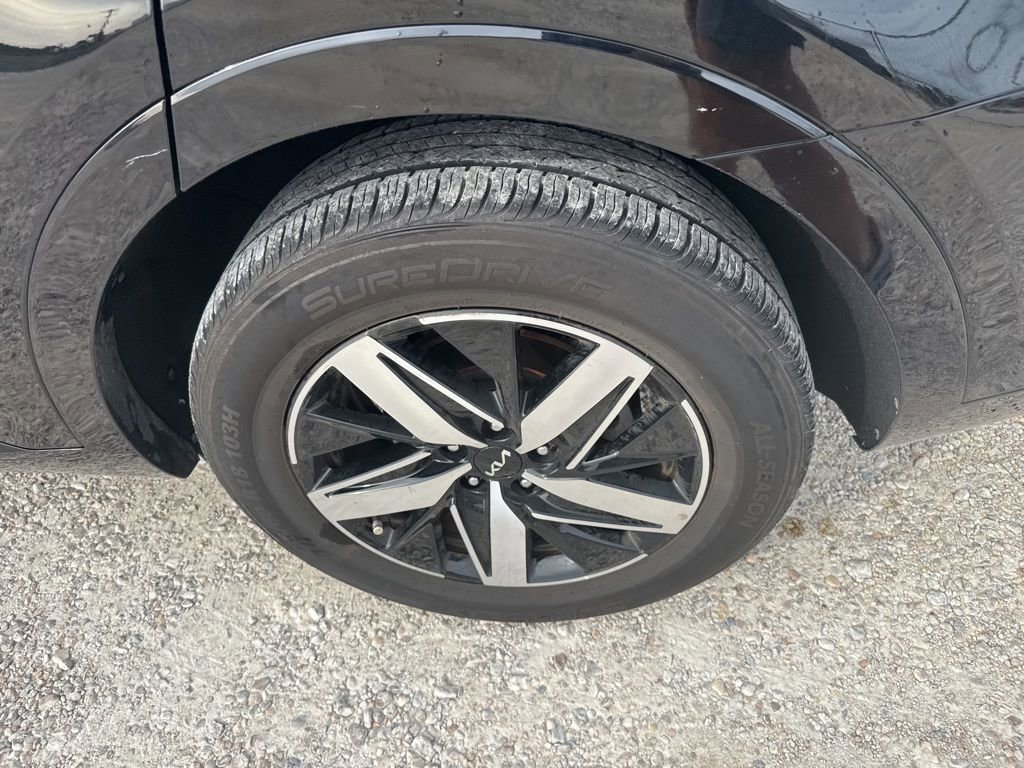 Used 2022 Kia Sorento S FWD image 23