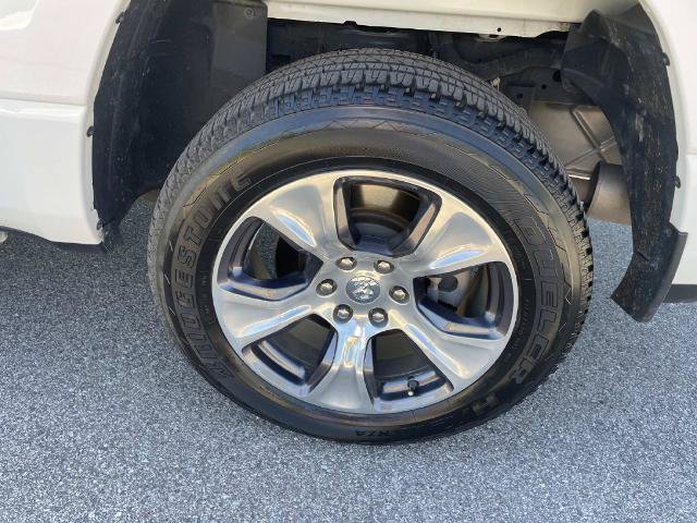 Used 2023 RAM 1500 Laramie AWD/4WD image 9
