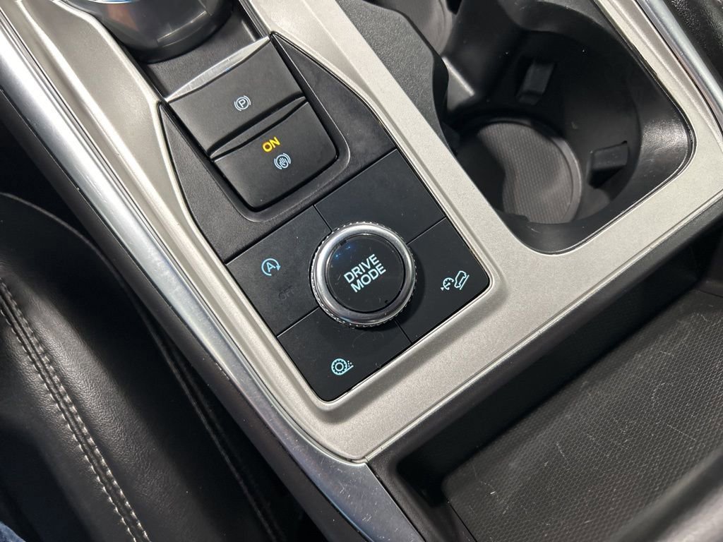 Certified 2023 Ford Explorer XLT w/ Equipment Group 202A image 24