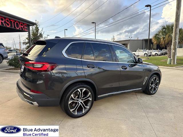 Used 2022 BMW X5 sDrive40i w/ Parking Assistance Package image 11