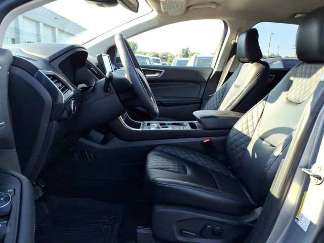 Certified 2024 Ford Edge Titanium AWD/4WD image 18