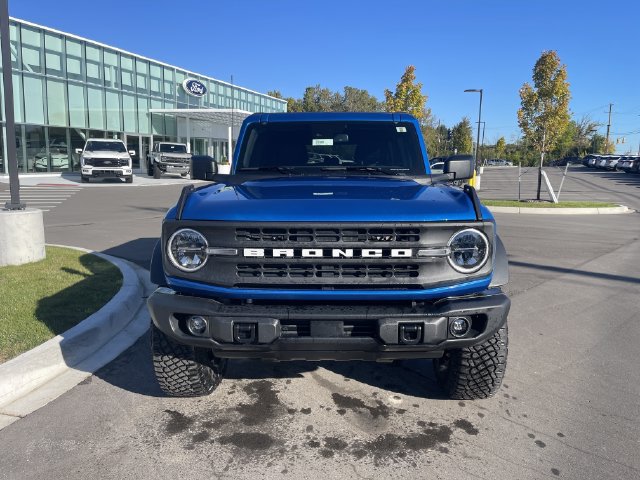 Certified 2024 Ford Bronco Black Diamond w/ Sasquatch Package AWD/4WD image 6