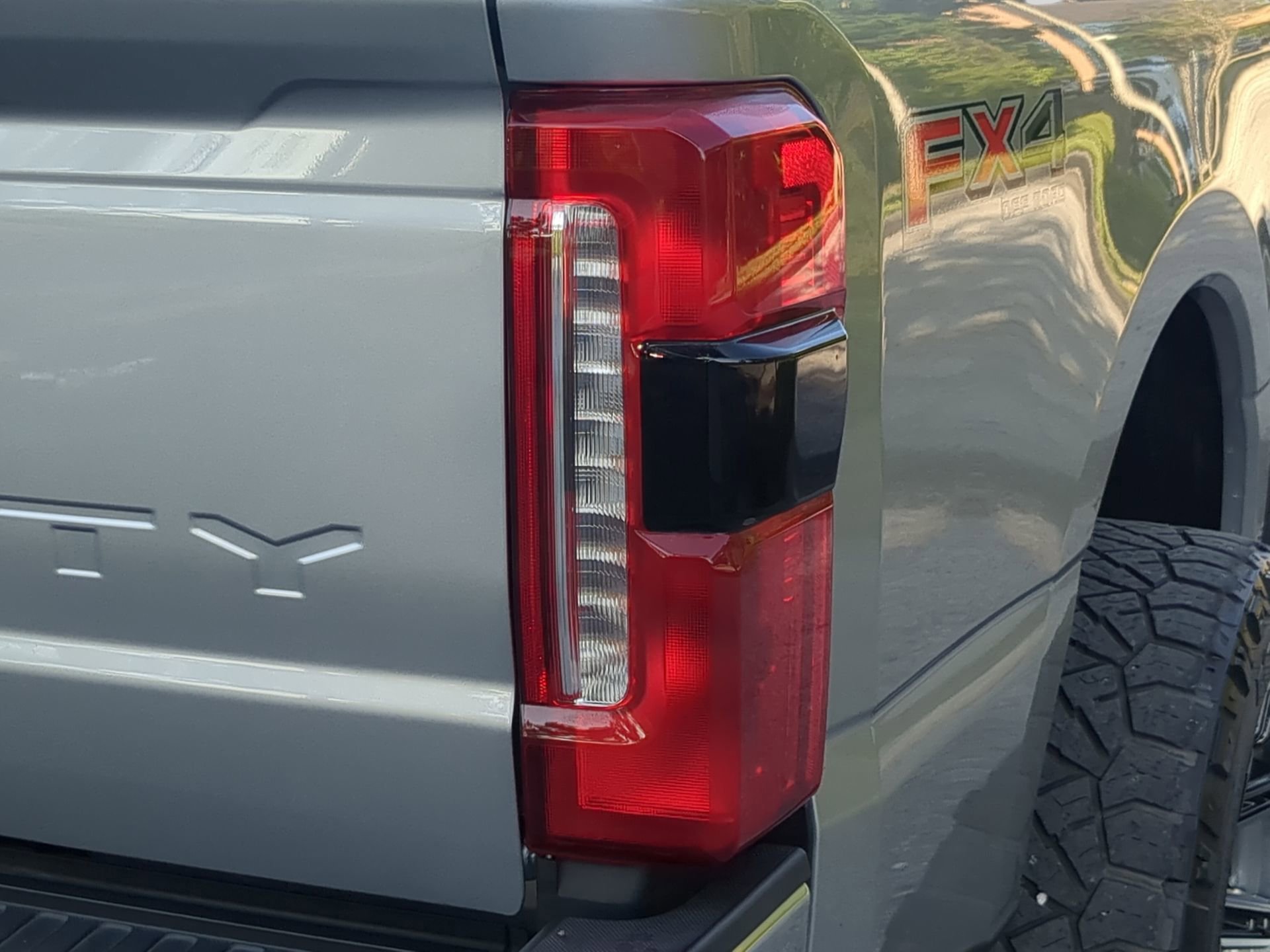 Certified 2023 Ford F250 Lariat w/ Lariat Ultimate Package AWD/4WD image 45
