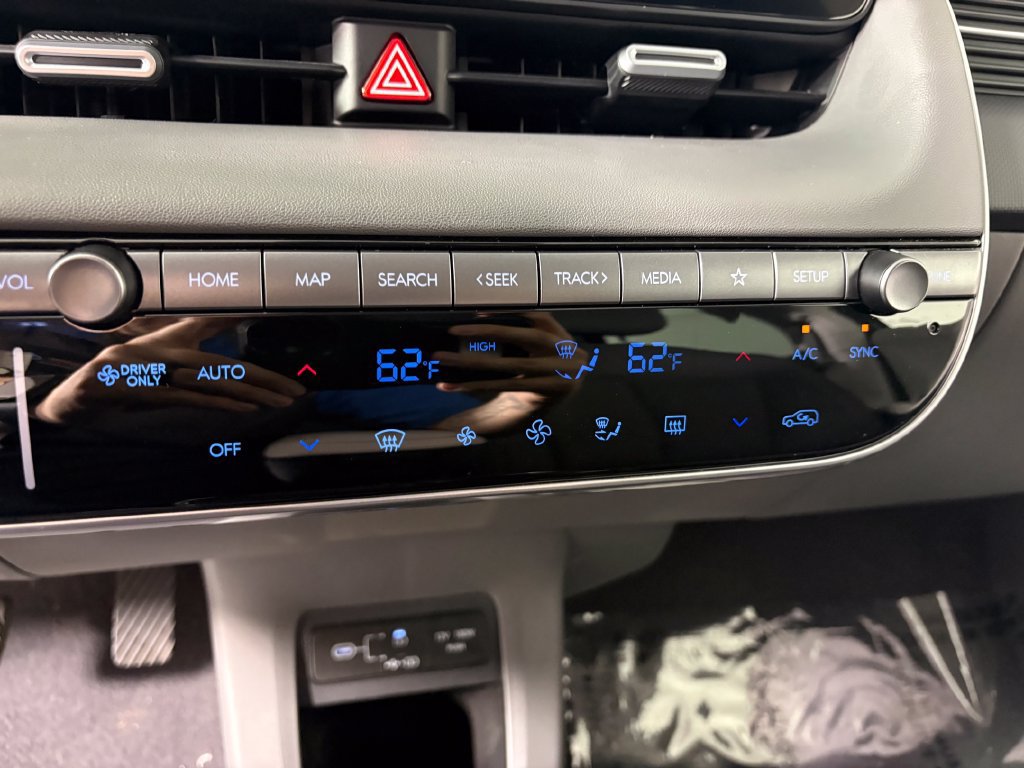 Used 2026 Hyundai Ioniq 5 SEL AWD/4WD image 19