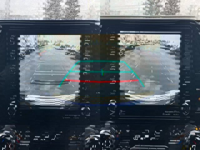 Used 2020 Toyota Highlander XLE image 23