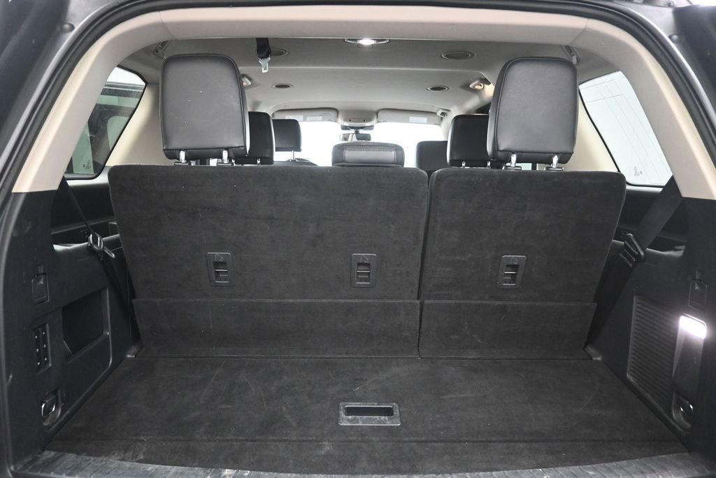 Certified 2024 Ford Expedition XLT RWD image 23