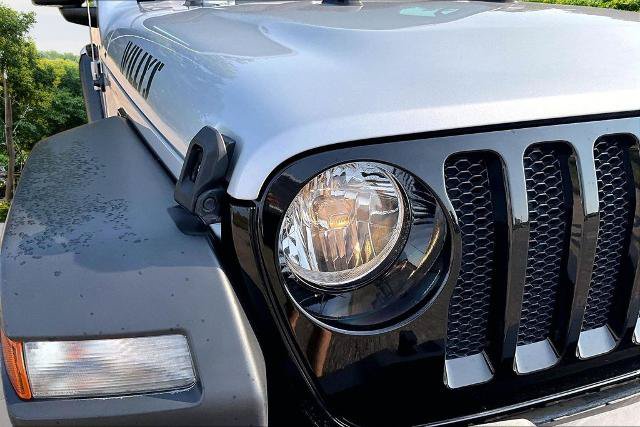 Used 2023 Jeep Wrangler Sport AWD/4WD image 29