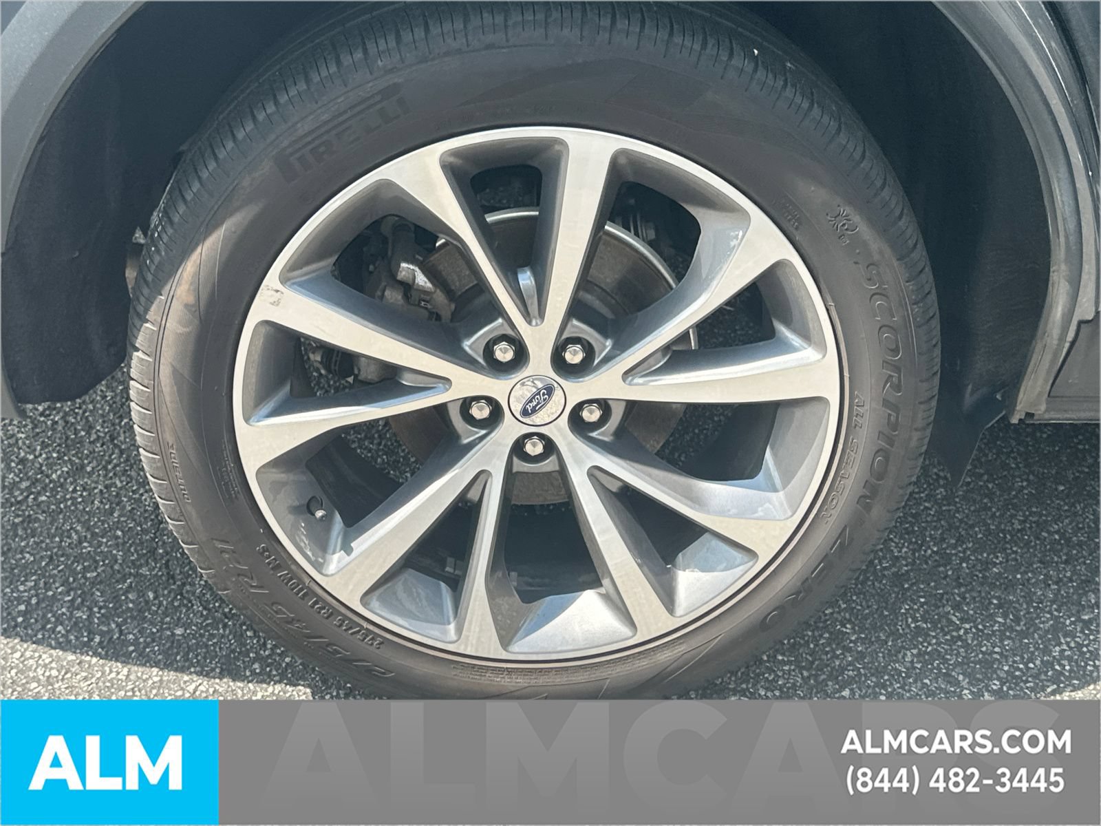 Certified 2025 Ford Explorer Platinum w/ Ultimate Package AWD/4WD image 20