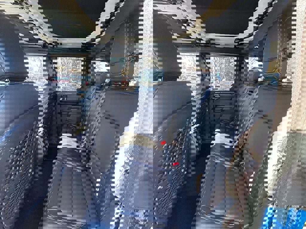 Certified 2025 Ford Bronco Badlands AWD/4WD image 21