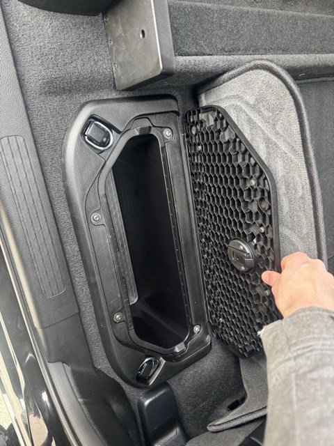 Used 2025 RAM 1500 Laramie w/ Sport Appearance Package image 33