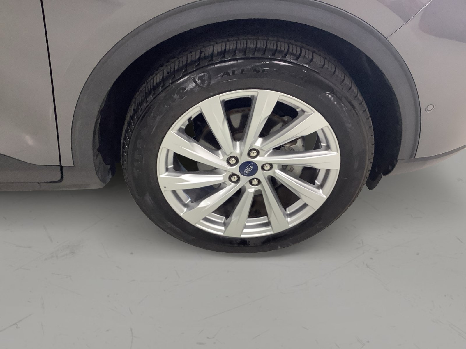 Certified 2022 Ford Escape Titanium w/ Titanium Elite Package AWD/4WD image 10