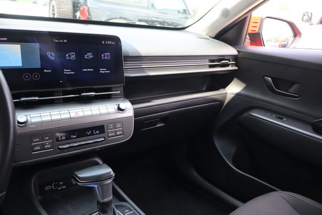 Used 2025 Hyundai Kona SEL FWD image 18