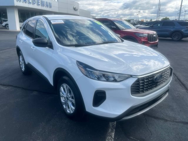 Certified 2023 Ford Escape Active AWD/4WD image 3