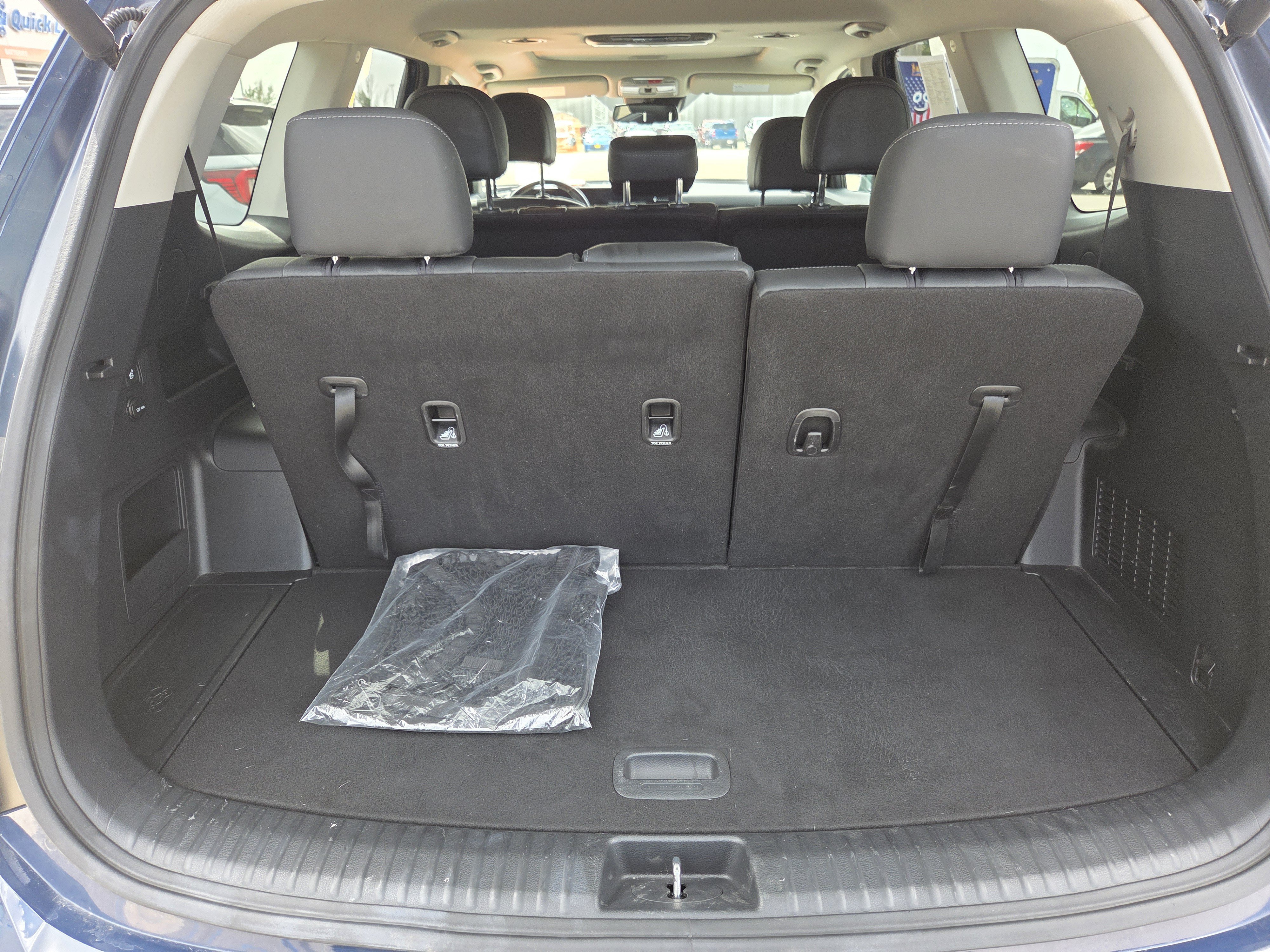 Used 2024 Kia Telluride EX AWD/4WD image 12