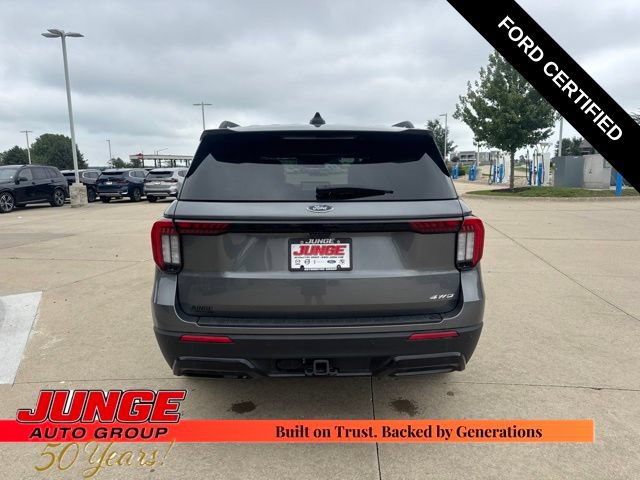 Certified 2025 Ford Explorer ST-Line AWD/4WD image 6