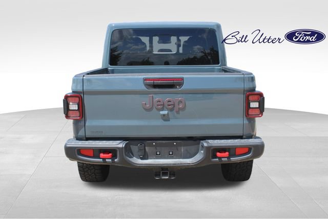 Used 2025 Jeep Gladiator Rubicon w/ Convenience Group AWD/4WD image 5