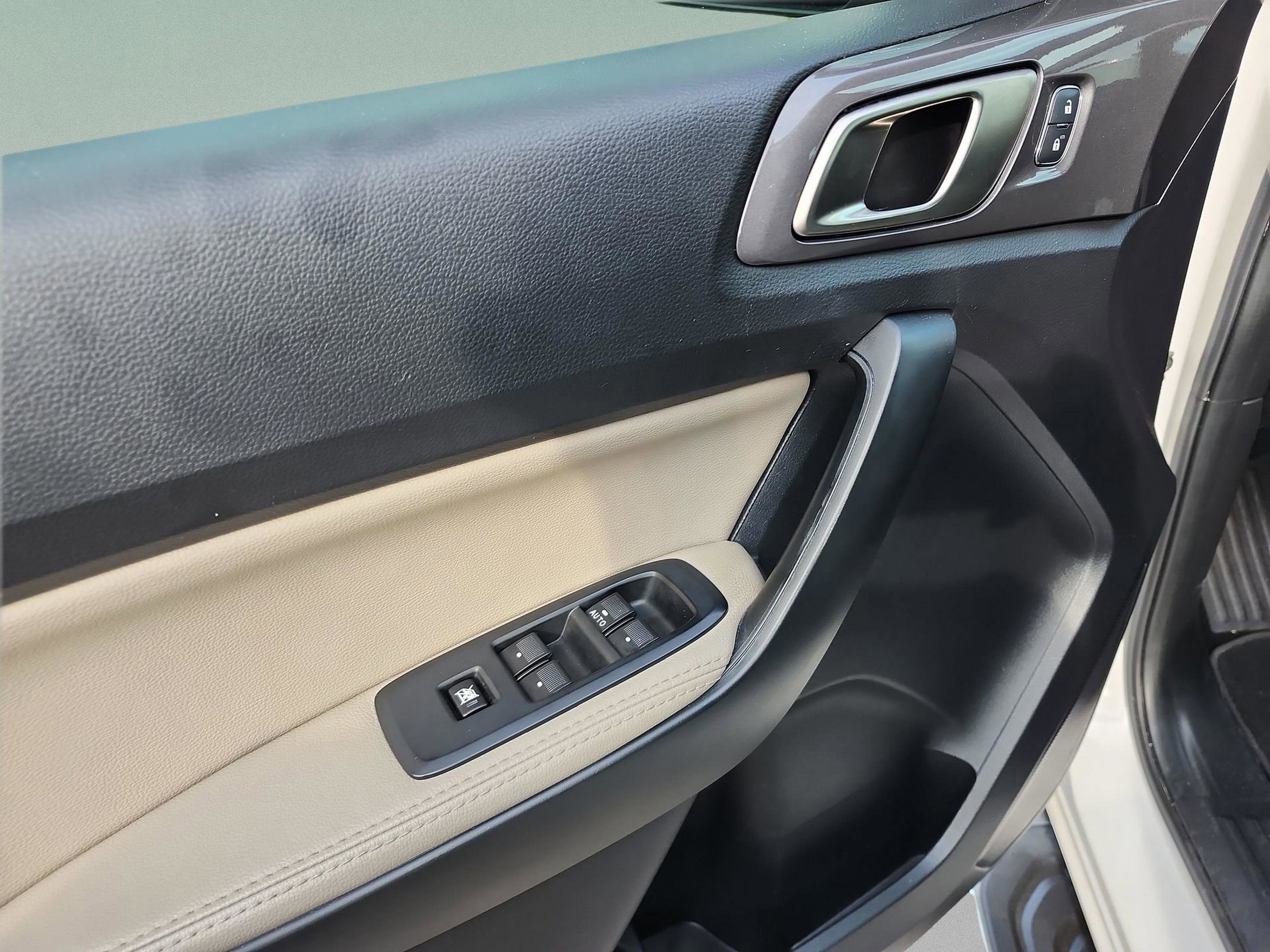 Certified 2020 Ford Ranger Lariat w/ Equipment Group 501A Mid image 14