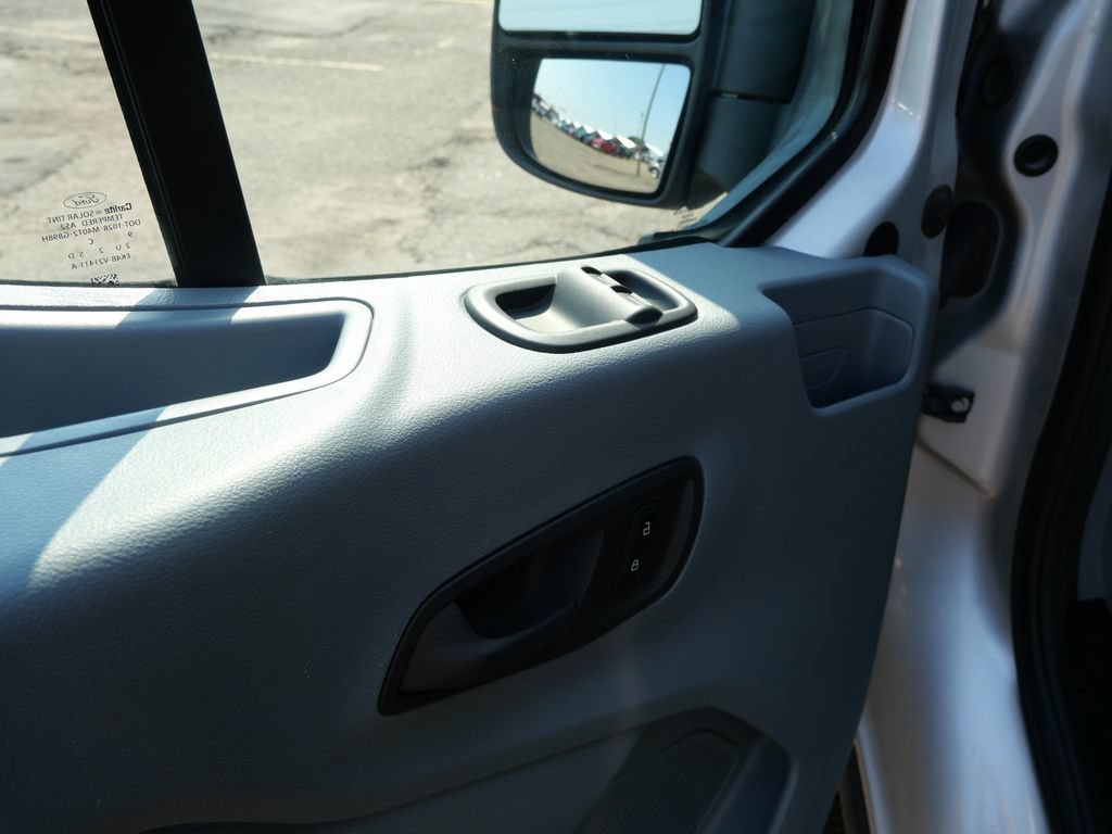 Certified 2019 Ford Transit 350 XLT RWD image 15