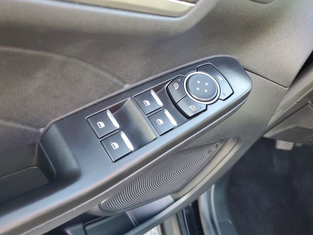 Certified 2022 Ford Escape Titanium w/ Class II Trailer Tow Package image 21