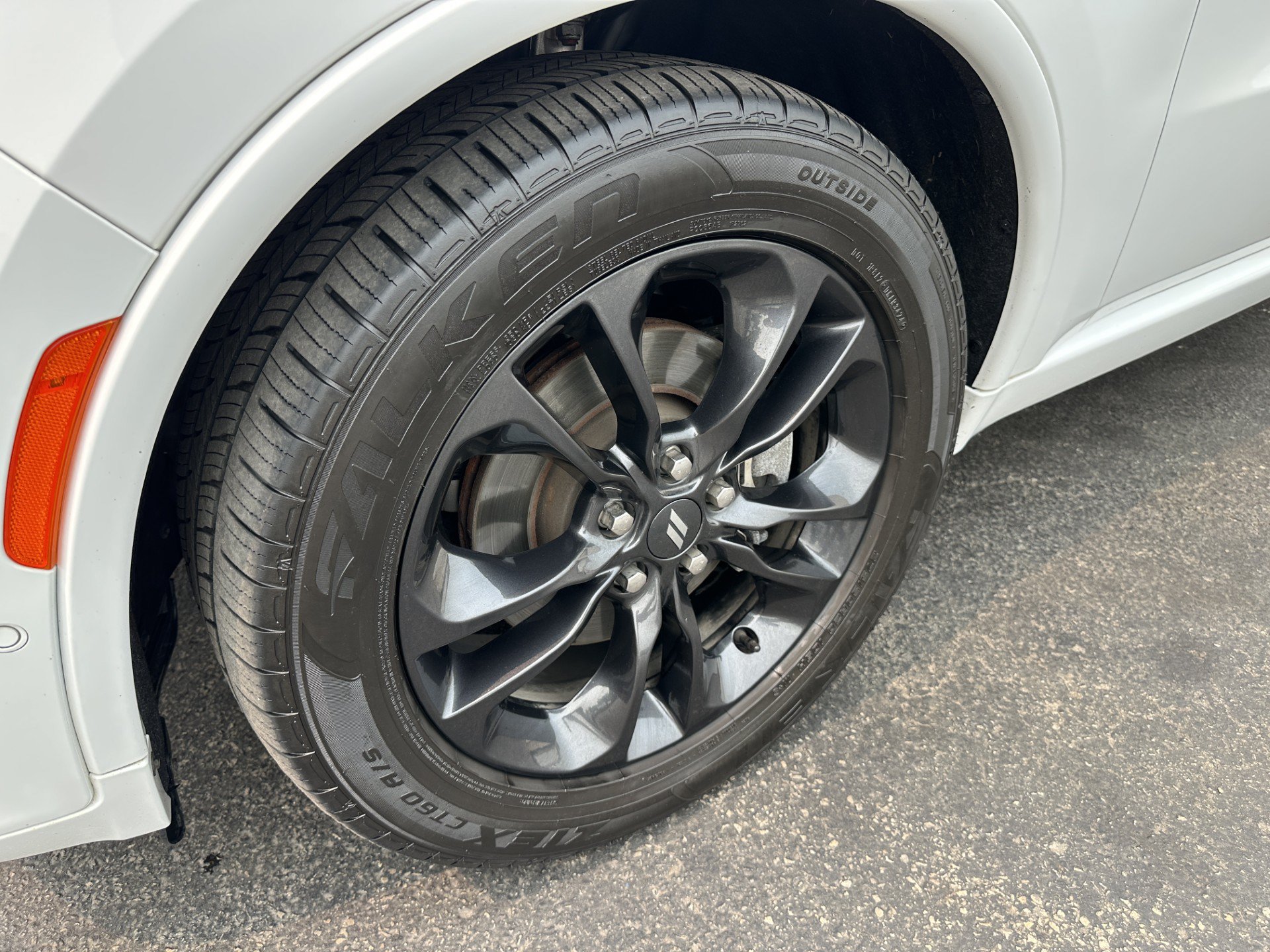 Used 2021 Dodge Durango R/T w/ Blacktop Package AWD/4WD image 8