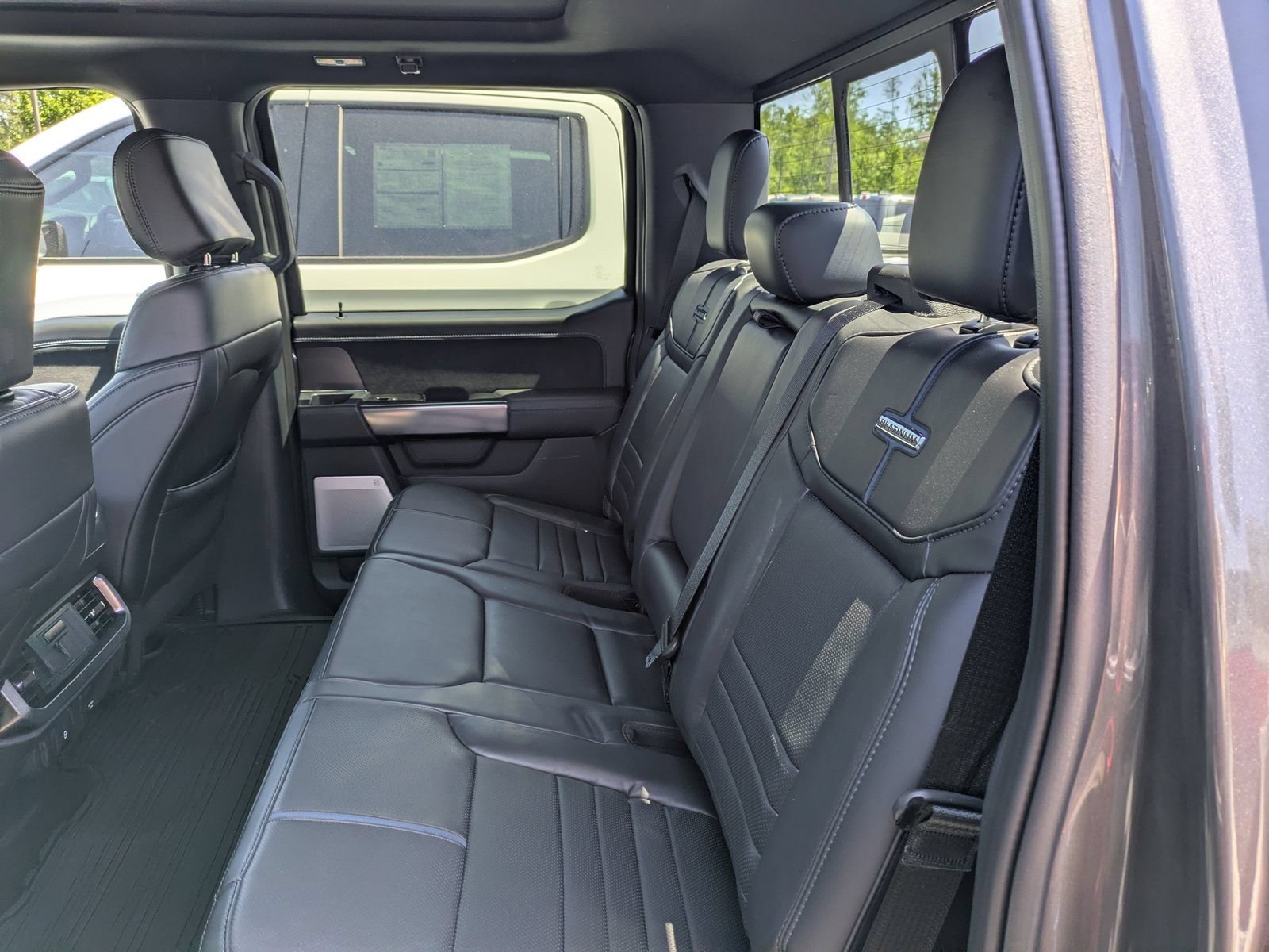 Certified 2025 Ford F150 Platinum w/ Equipment Group 702A High AWD/4WD image 8