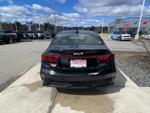 Used 2023 Kia Forte GT-Line image 4