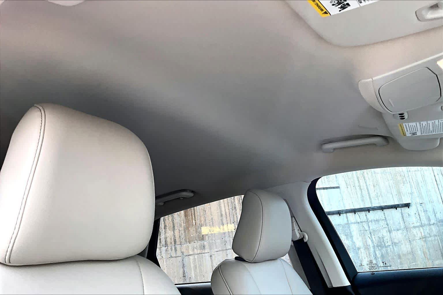 Certified 2021 Ford Edge Titanium FWD image 14