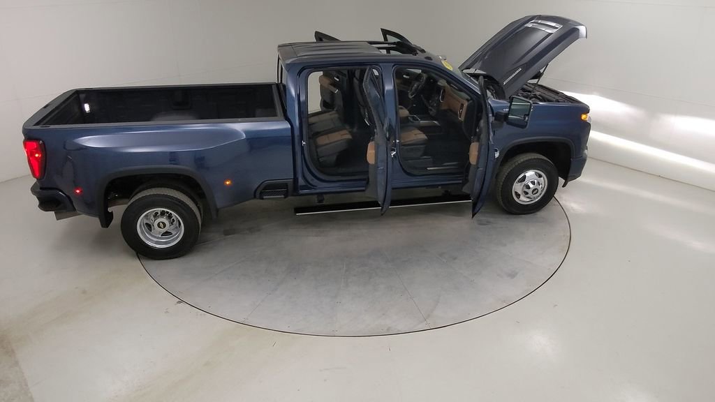 Used 2021 Chevrolet Silverado 3500 High Country image 52
